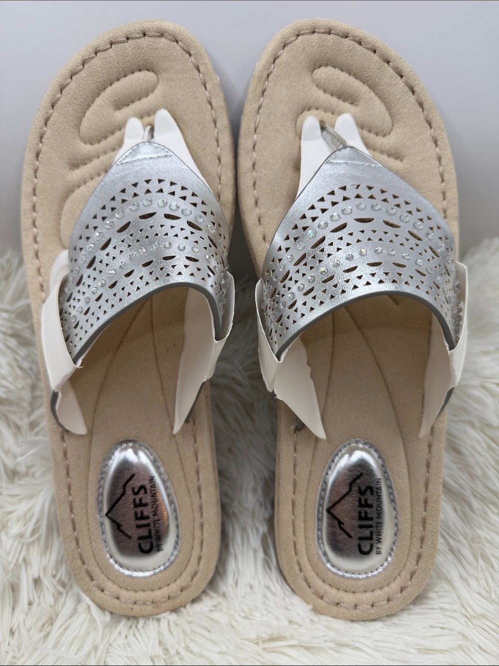 Cliffs by WHITE MOUNTAIN Silver and White Women's Thong Sandals